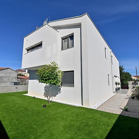 Big Sky Apartmani Задар Екстериор снимка