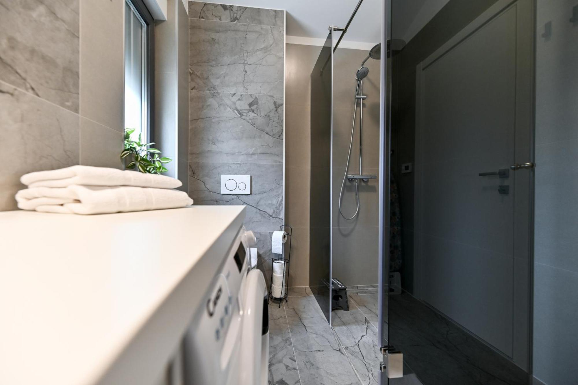Big Sky Apartmani Задар Екстериор снимка