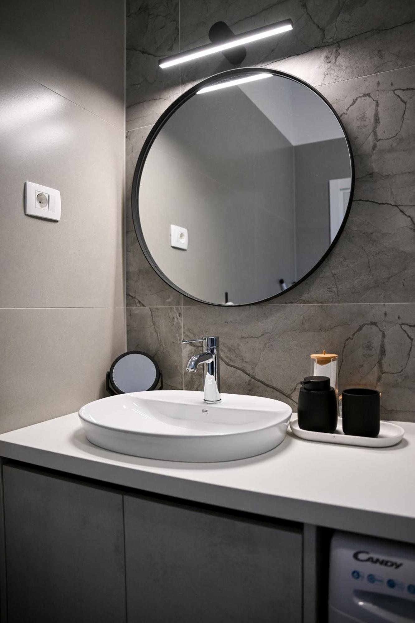 Big Sky Apartmani Задар Екстериор снимка