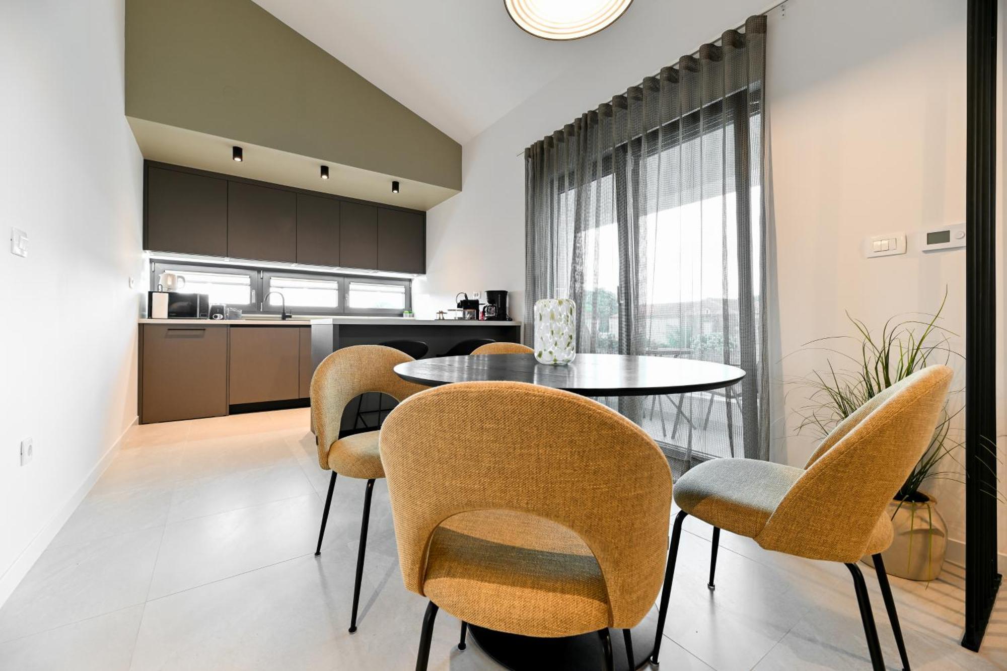 Big Sky Apartmani Задар Екстериор снимка